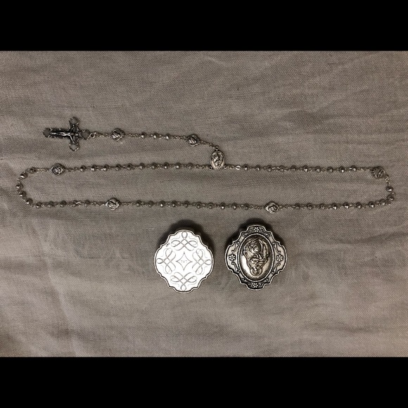 Silver rosary from the Vatican - Picture 1 of 3